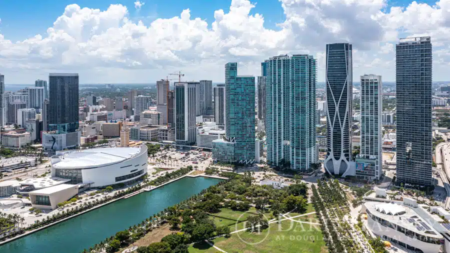 downtown miami1 Home > Neighborhoods > Downtown Miami