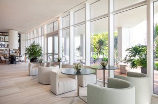 2019110407 RitzCarlton 012 1 Here's something you probably don't know: Darin Tansey doesn't just sell The Ritz-Carlton Residences Miami Beach—he actually lives there.
